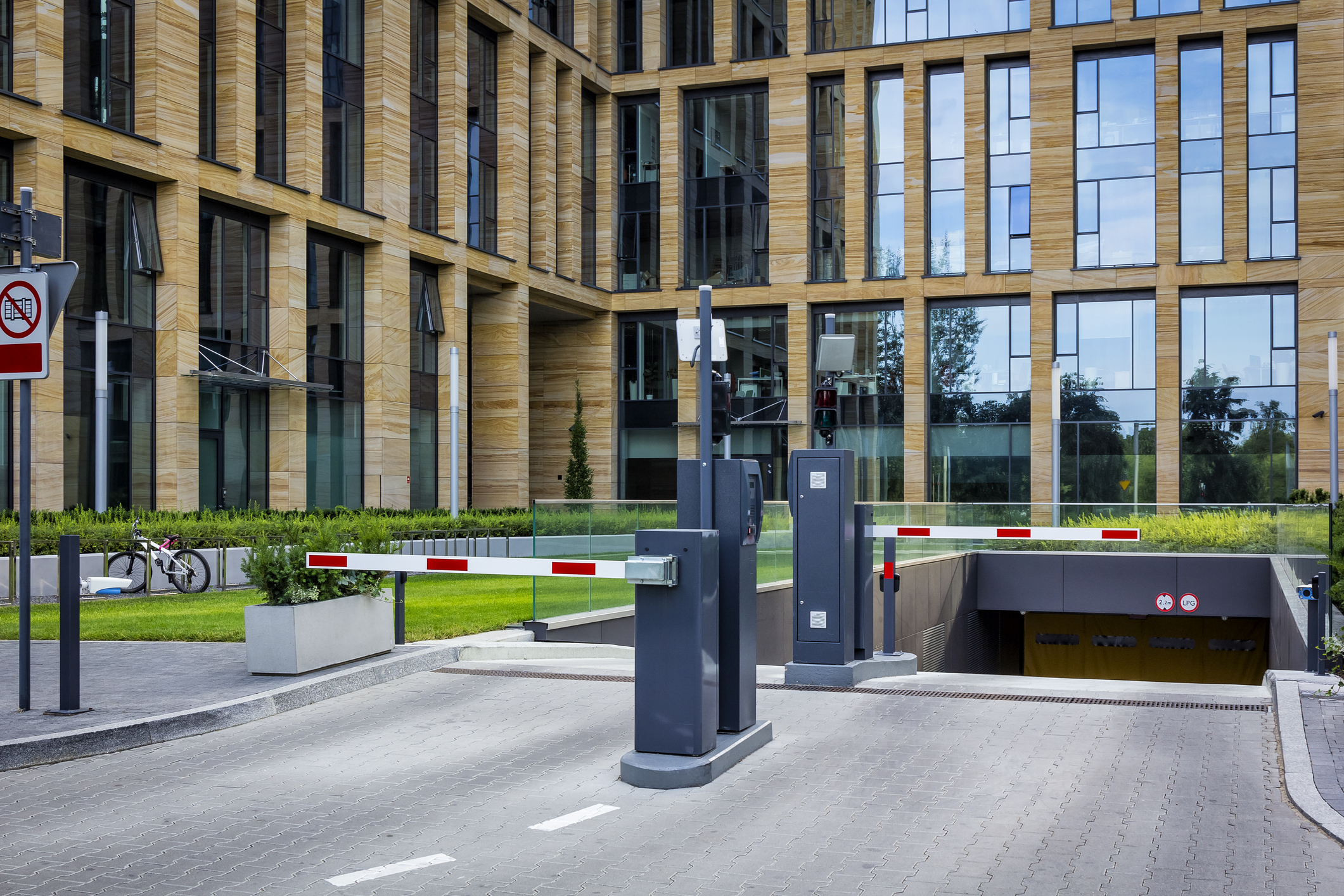 automatic gate system for building parking